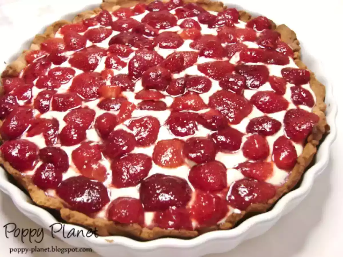 Tarta cu capsuni si crema mascarpone