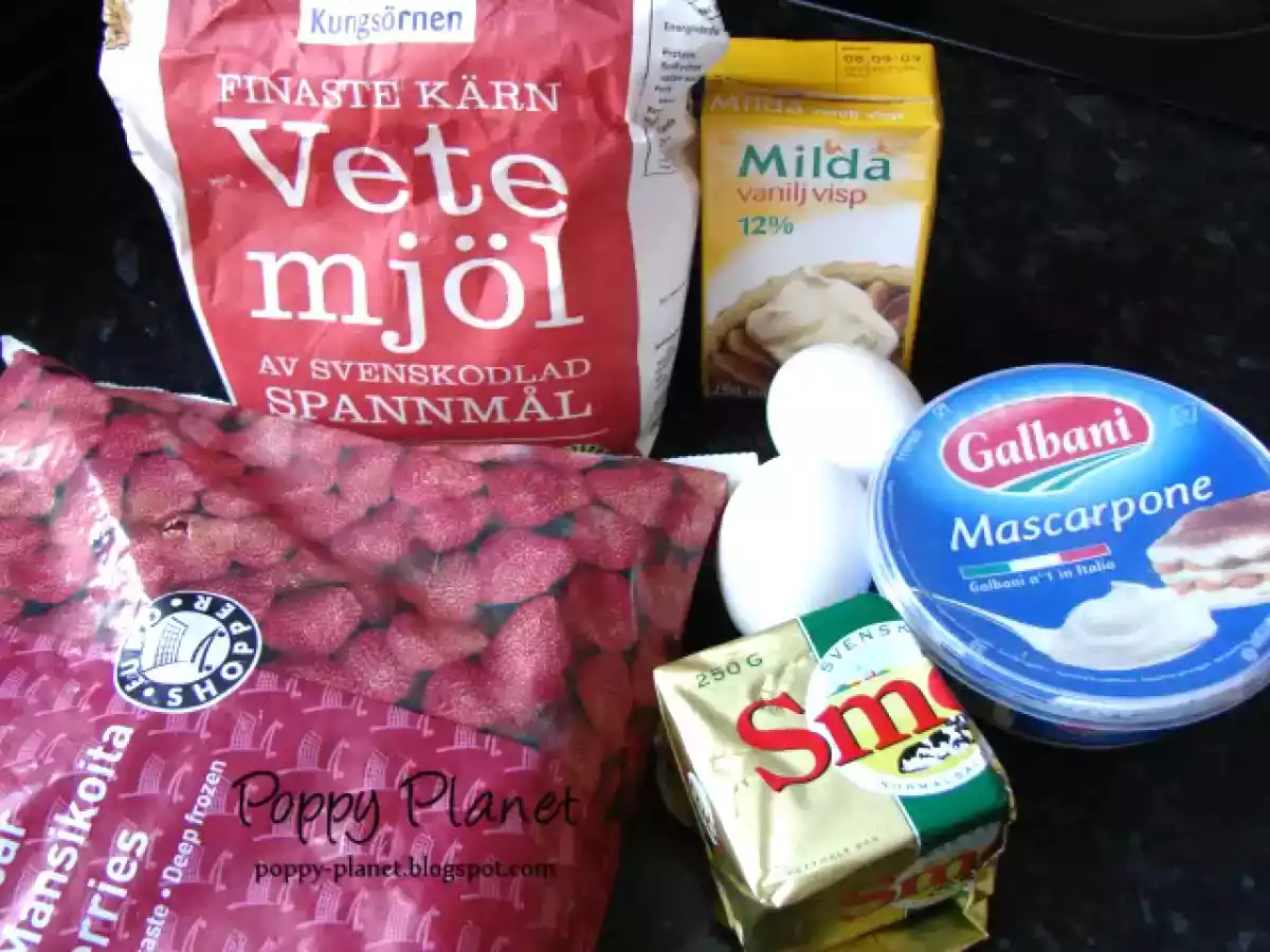 Tarta cu capsuni si crema mascarpone - poza 2