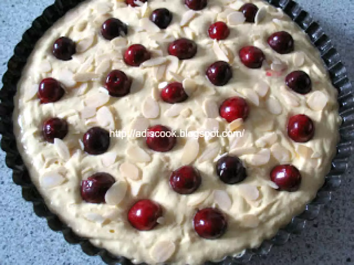 TARTA CU CIRESE