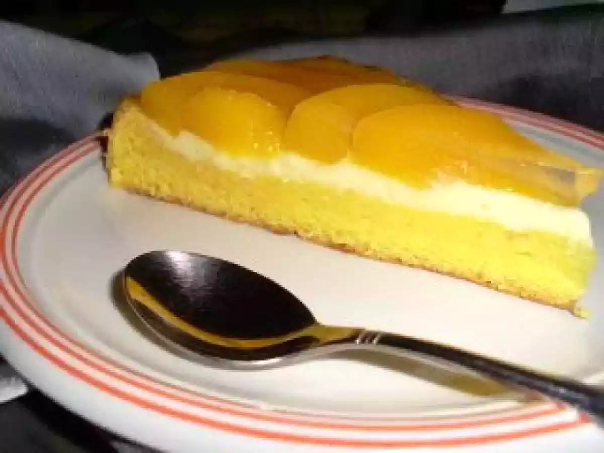 TARTA CU COMPOT DE PIERSICI - poza 2