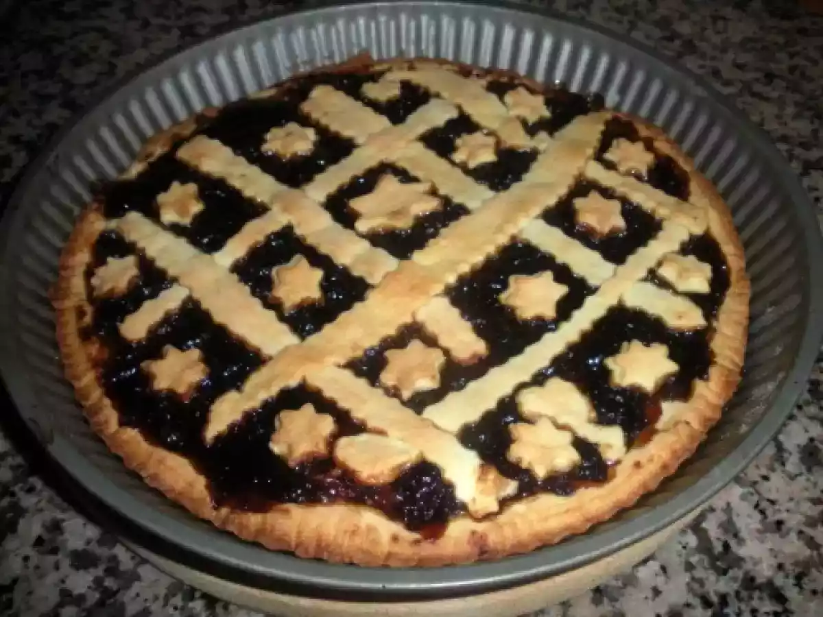 TARTA CU GEM DE CIRESE