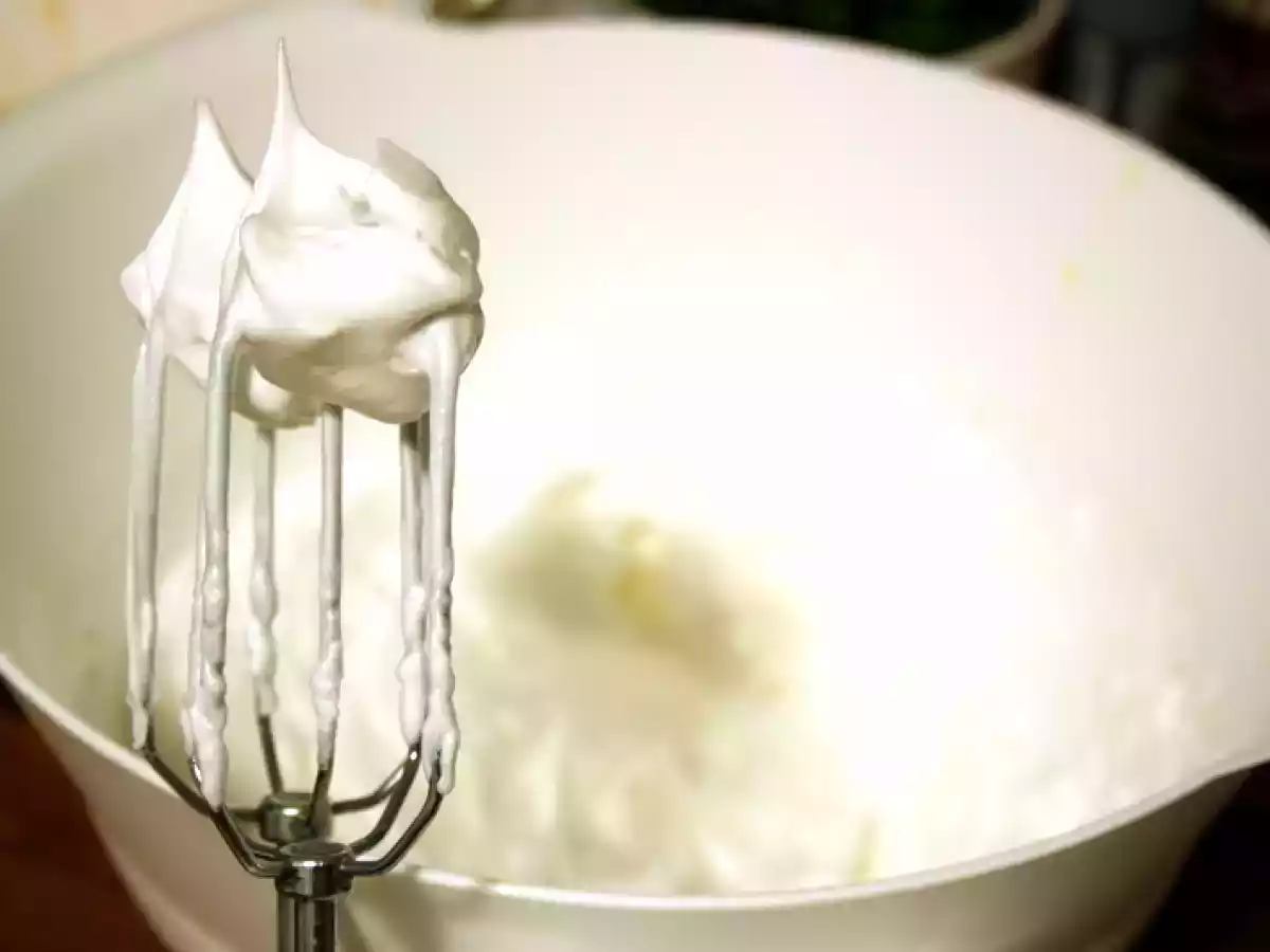 Tarta cu Lamaie si Bezea - poza 2