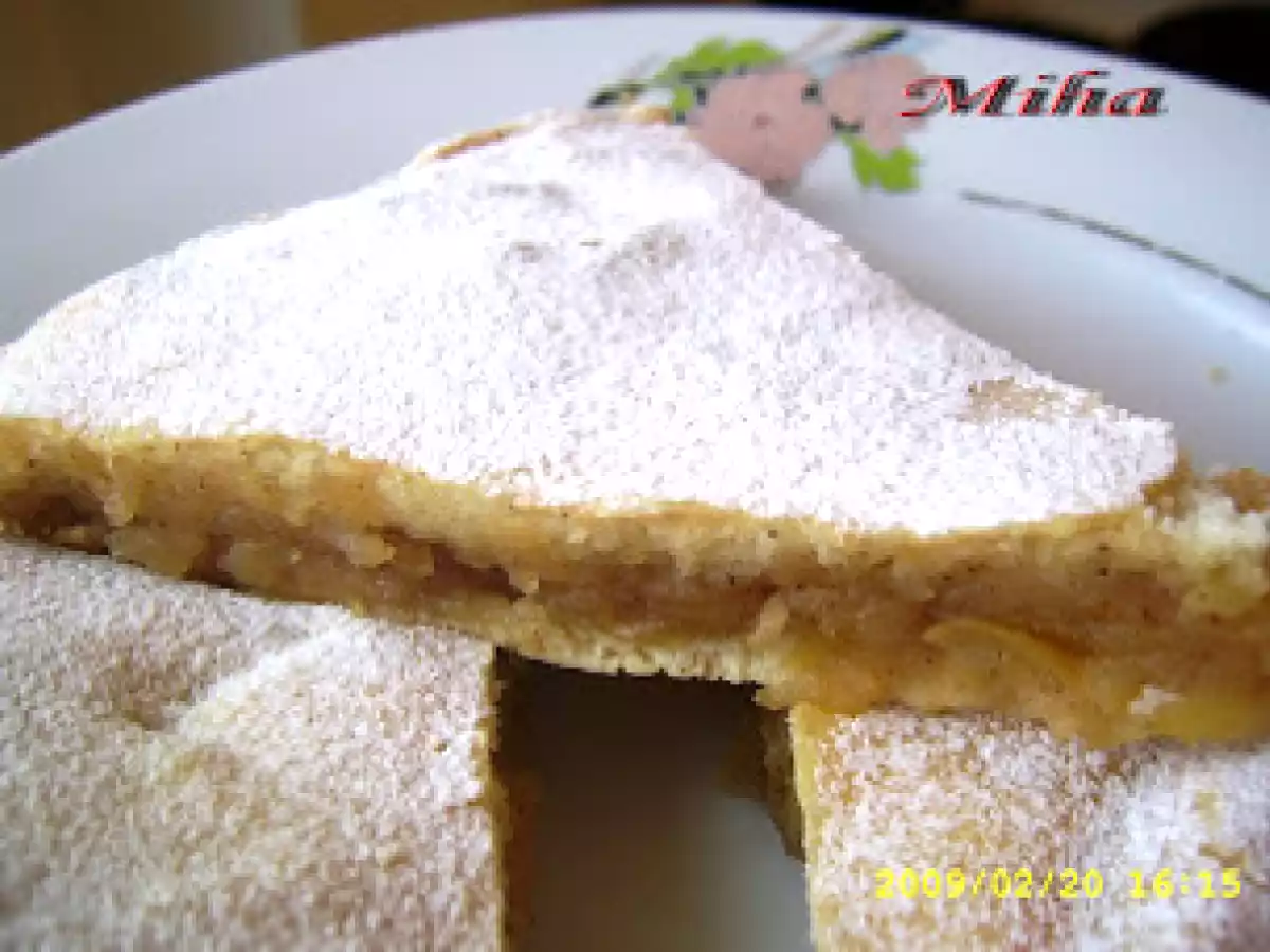 Tarta cu mere si aluat dospit - poza 2