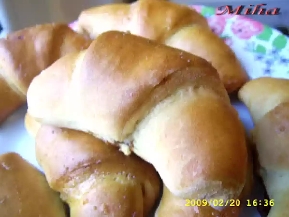 Tarta cu mere si aluat dospit - poza 3