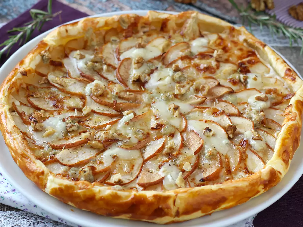 Tartă cu pere, gorgonzola și nuci - poza 6