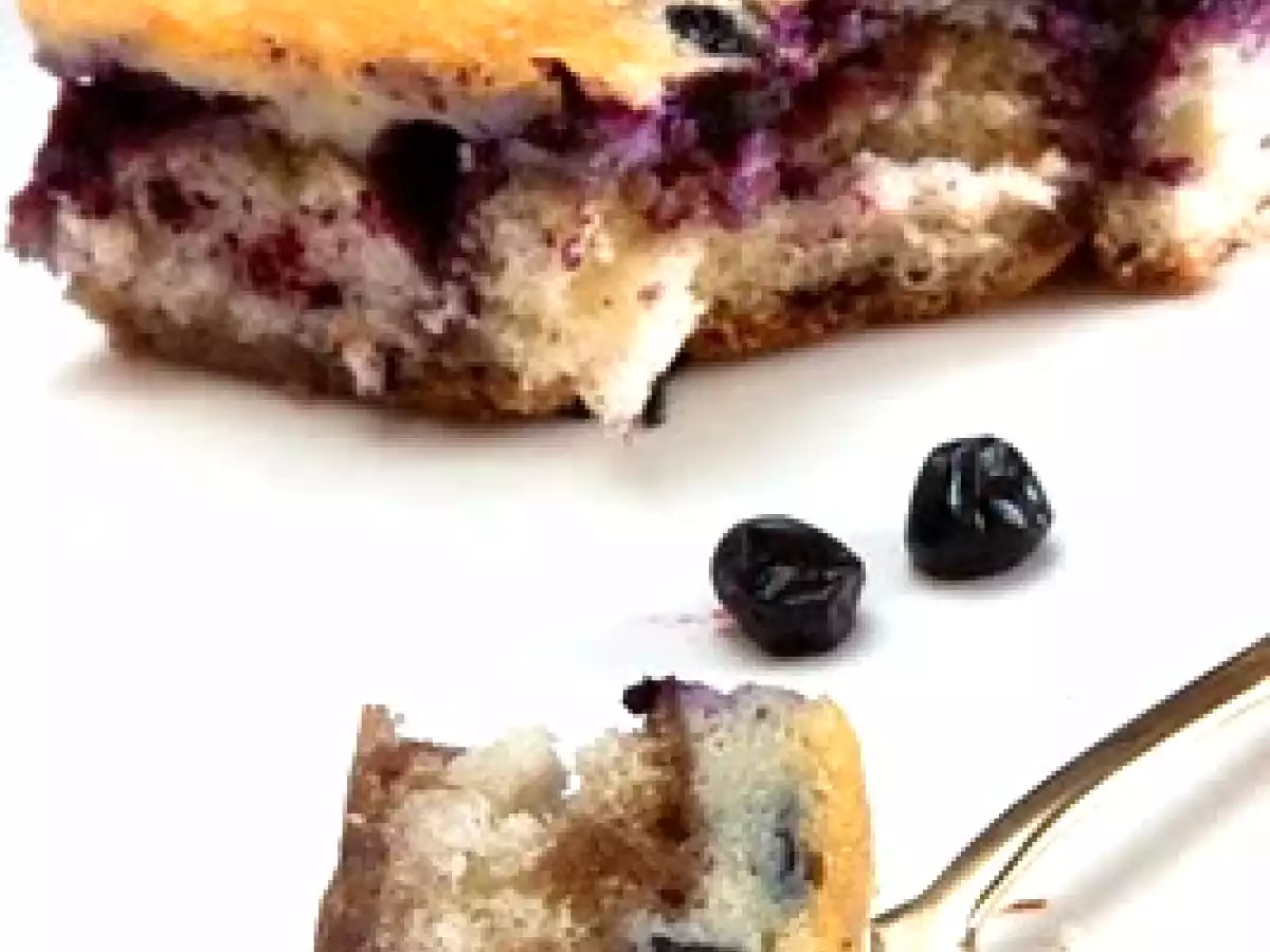 Tarta cu piscoturi si fructe de padure - poza 2