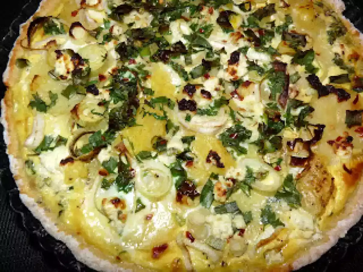 Tarta cu praz si cartofi