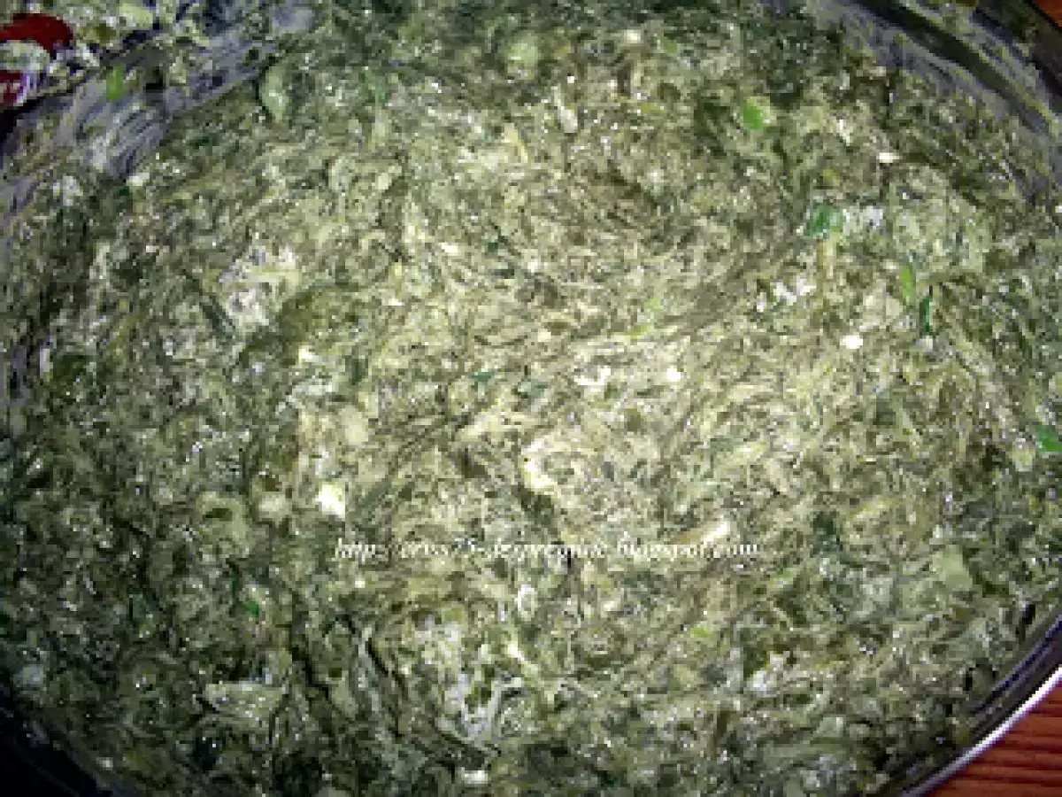 Tarta cu spanac si feta - poza 5