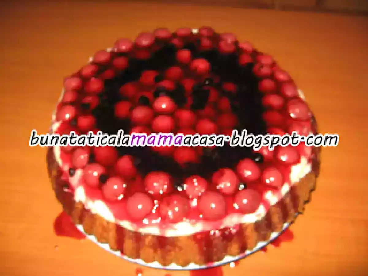 Tarta cu visine si afine