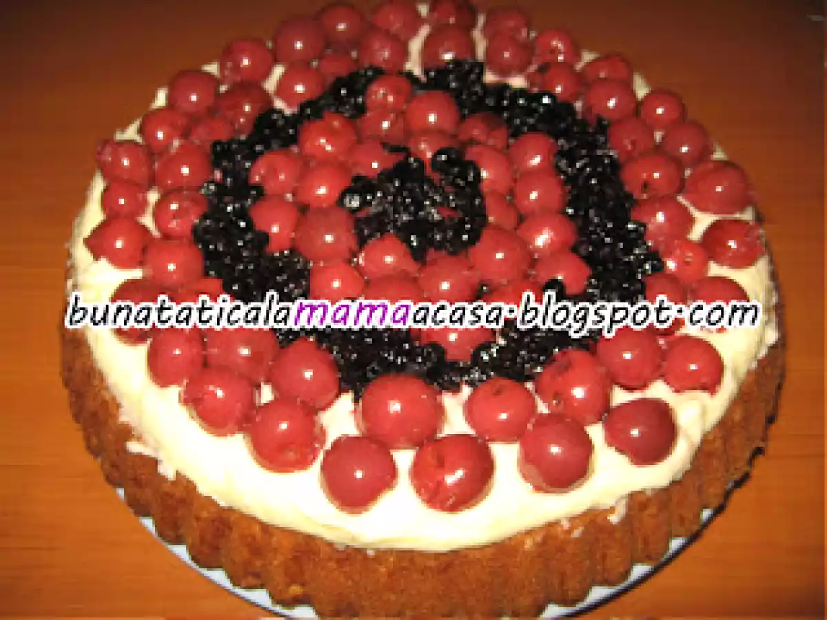 Tarta cu visine si afine - poza 2