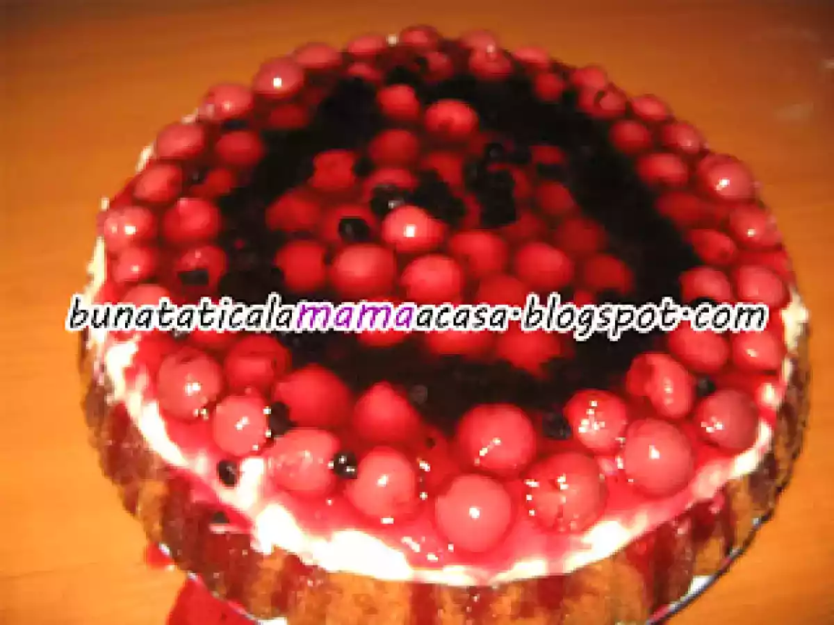 Tarta cu visine si afine - poza 3