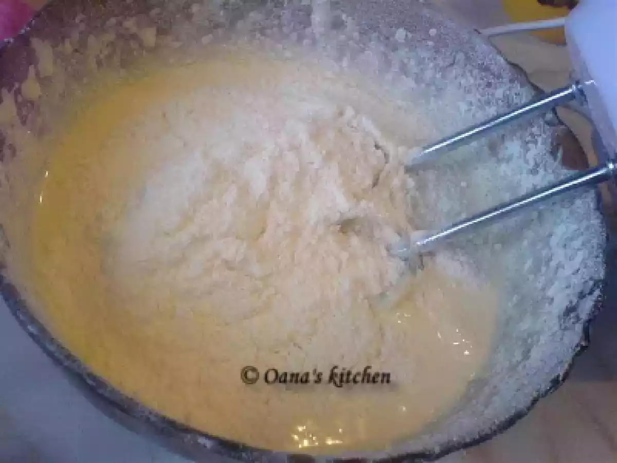 TARTA CU VISINE SI STRUGURI! - poza 5