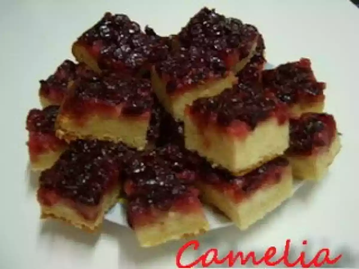 Tarta cu visine (specialitatea casei) - poza 2