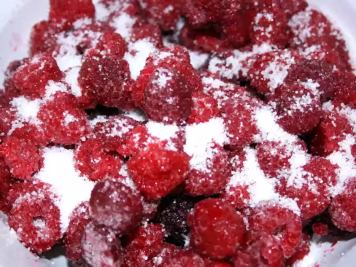 Tarta cu Zmeura si Mure - poza 6