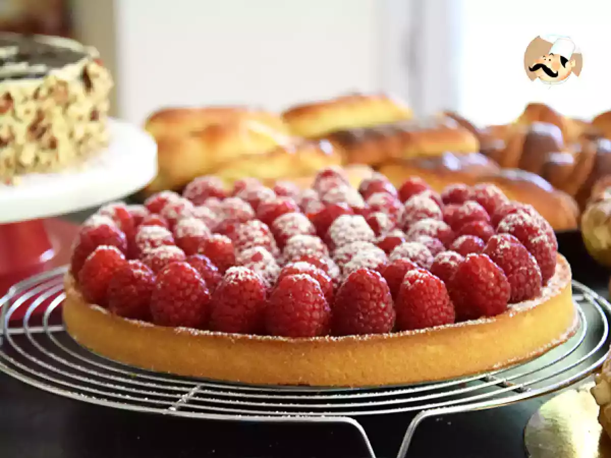 Tarta de zmeura cu crema de migdale - poza 2