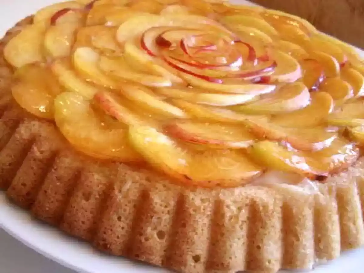 Tarta pufoasa cu caise - poza 2