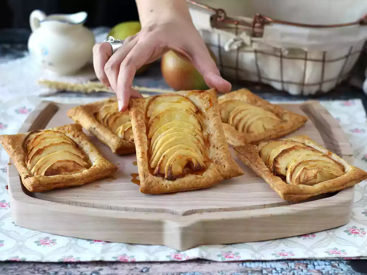 Tarte subțiri cu mere - poza 4