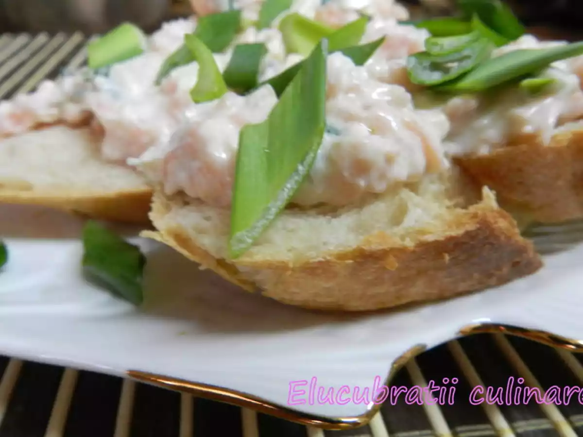 Tartine cu cremă de somon afumat - poza 2