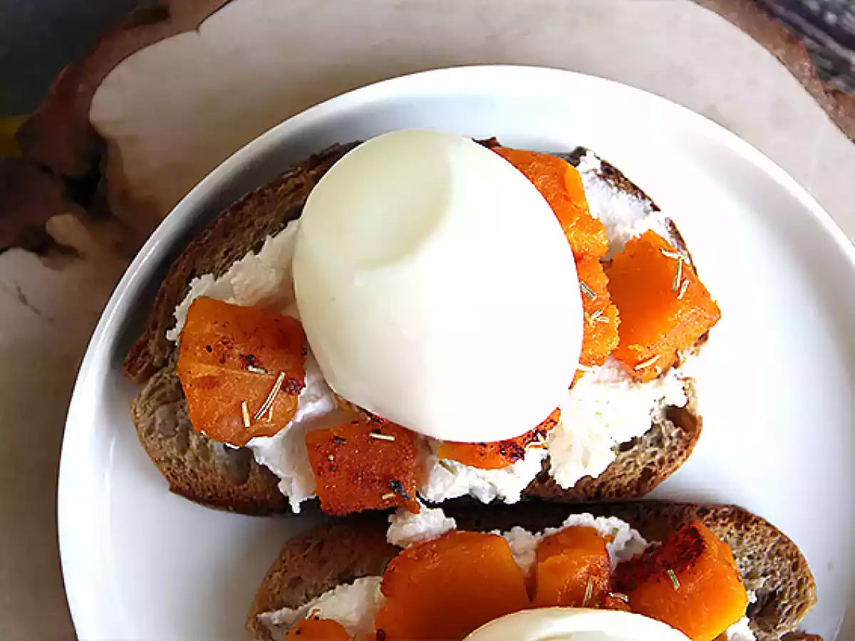 Tartine cu ricotta, dovleac si ou - poza 3