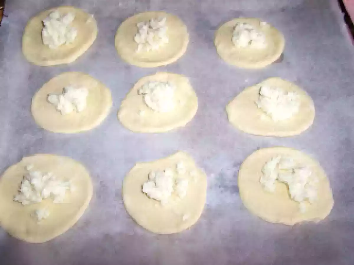 Tasche cu branza si cu mere - poza 10