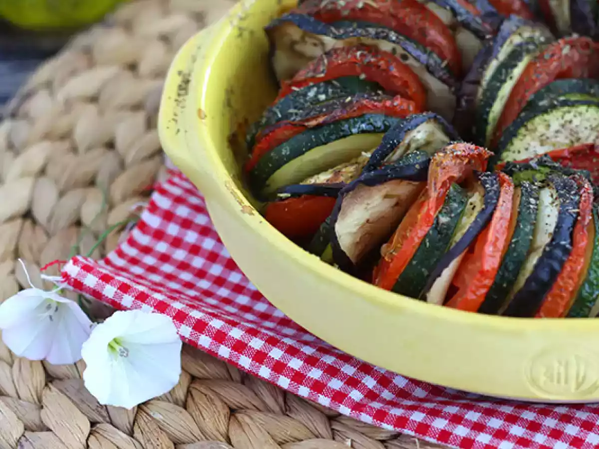 Tian cu legume - poza 2