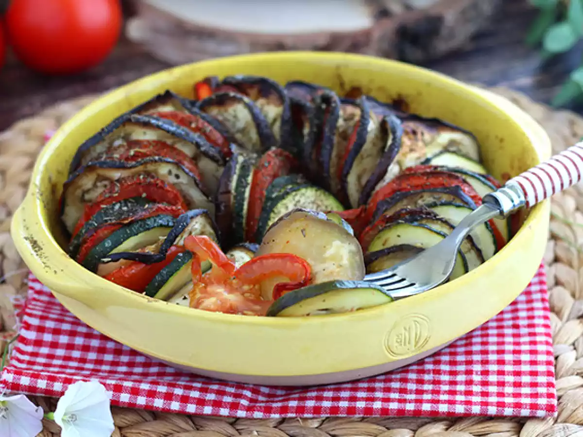 Tian cu legume - poza 5