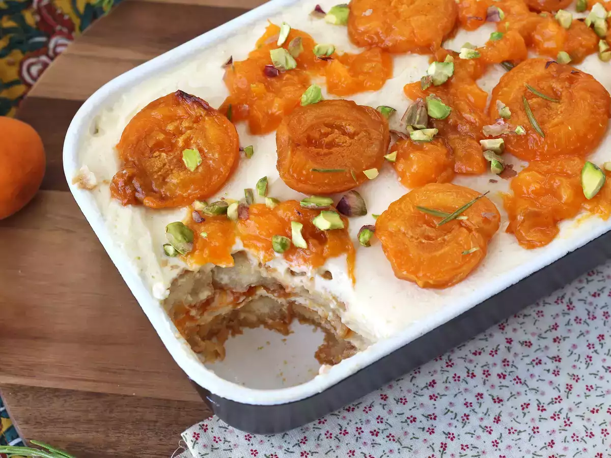Tiramisu cu caise coapte: desertul fructat și cremos, perfect pentru vară - poza 9