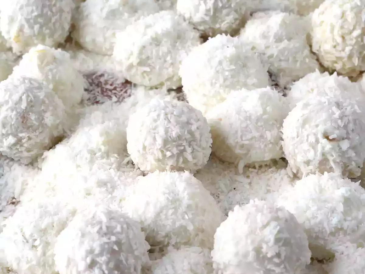 Tiramisu cu Raffaello - aromă de nucă de cocos - poza 3