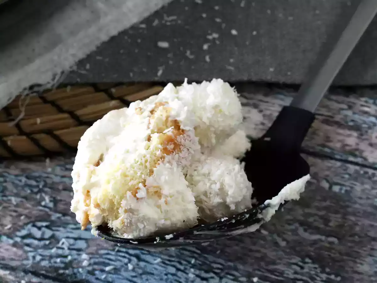 Tiramisu cu Raffaello - aromă de nucă de cocos - poza 4