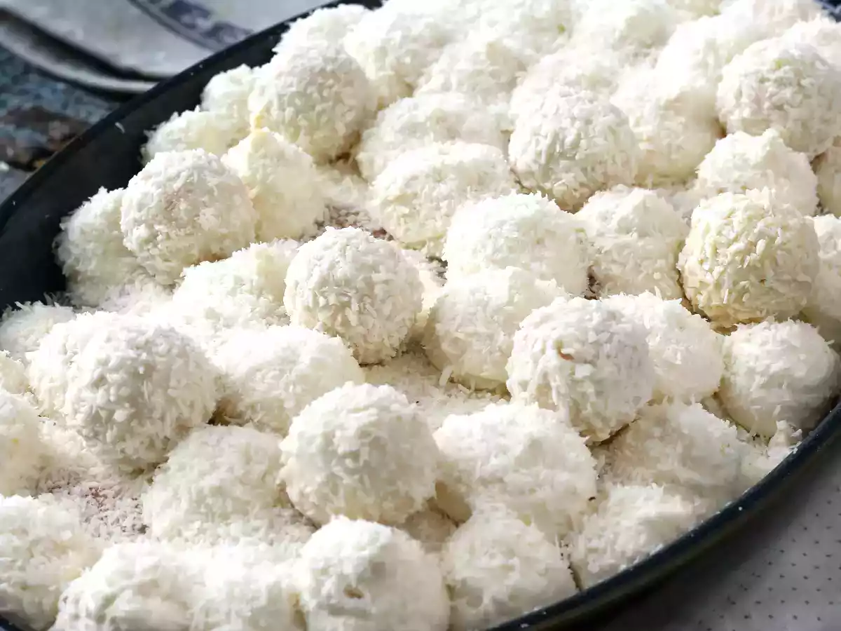 Tiramisu cu Raffaello - aromă de nucă de cocos - poza 5