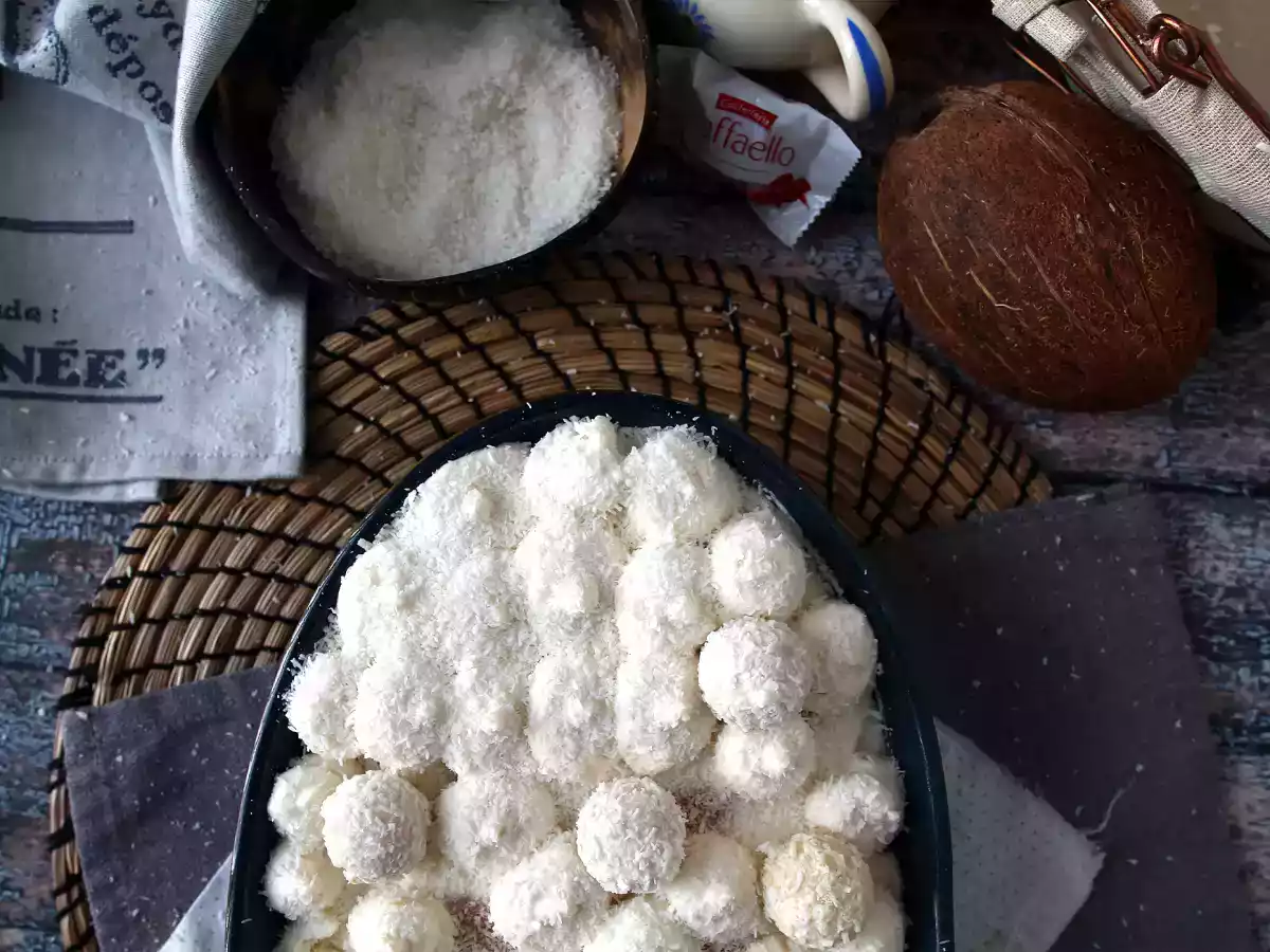 Tiramisu cu Raffaello - aromă de nucă de cocos - poza 10