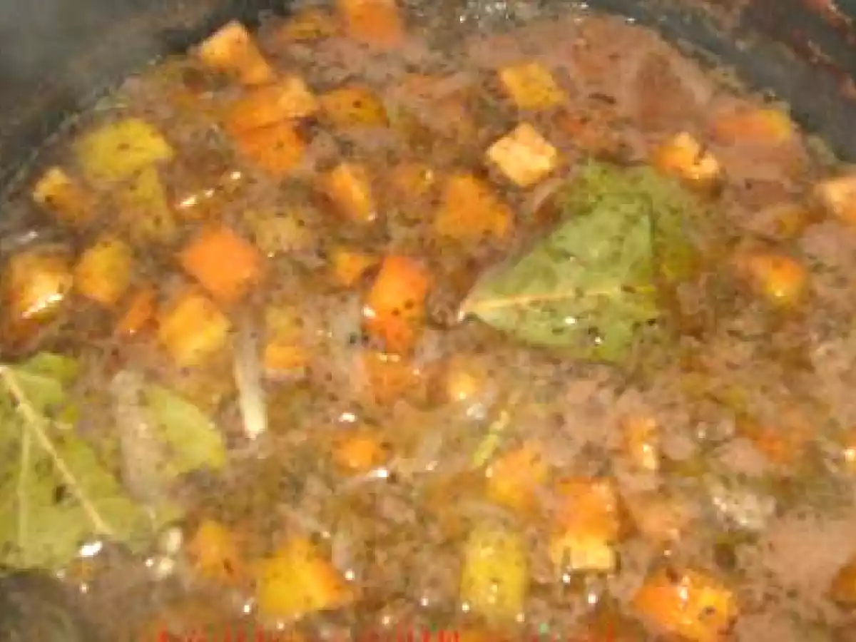 TOCANA DE MISTRET CU MAMALIGUTA - poza 3