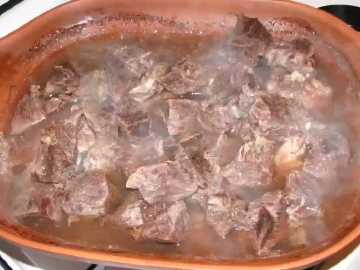 Tocanita cu carne de vita si ciuperci - poza 11