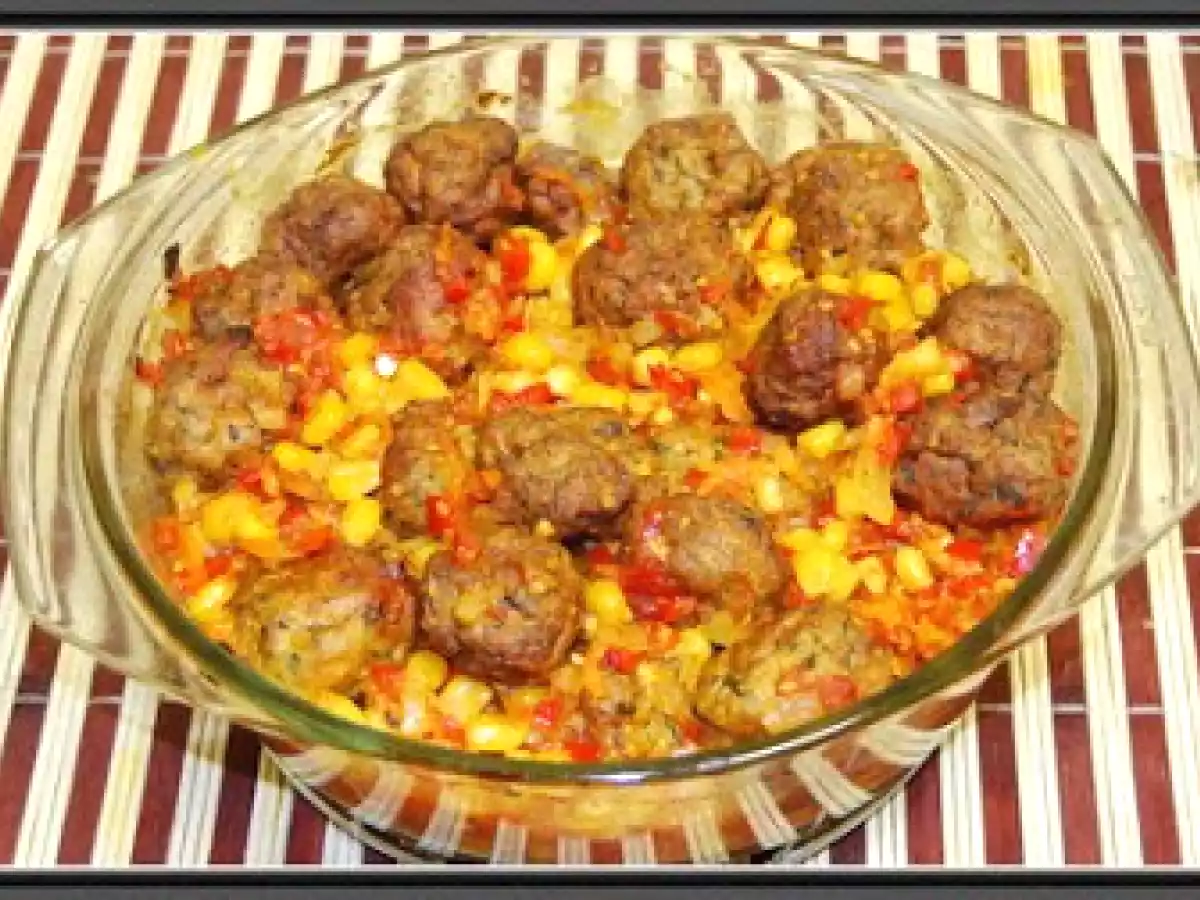 Tocanita cu perisoare de pui