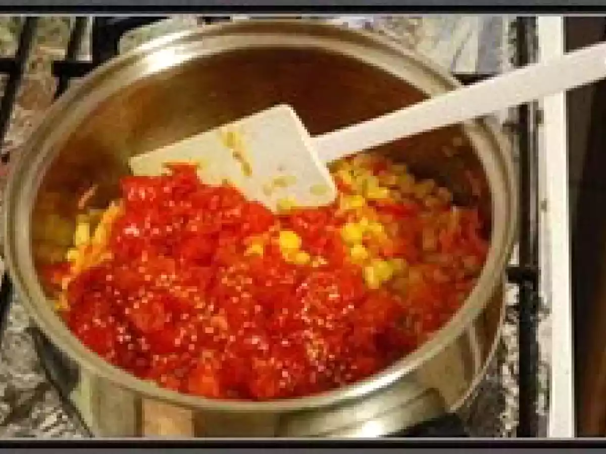 Tocanita cu perisoare de pui - poza 9