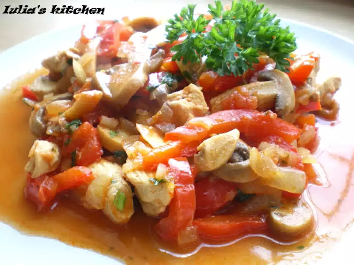 Tocanita de ardei si ciuperci - poza 2