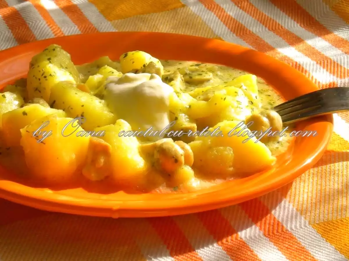 Tocanita de cartofi cu ciuperci