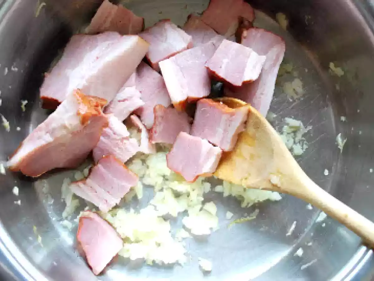 Tocanita de cartofi cu costita afumata! - poza 5