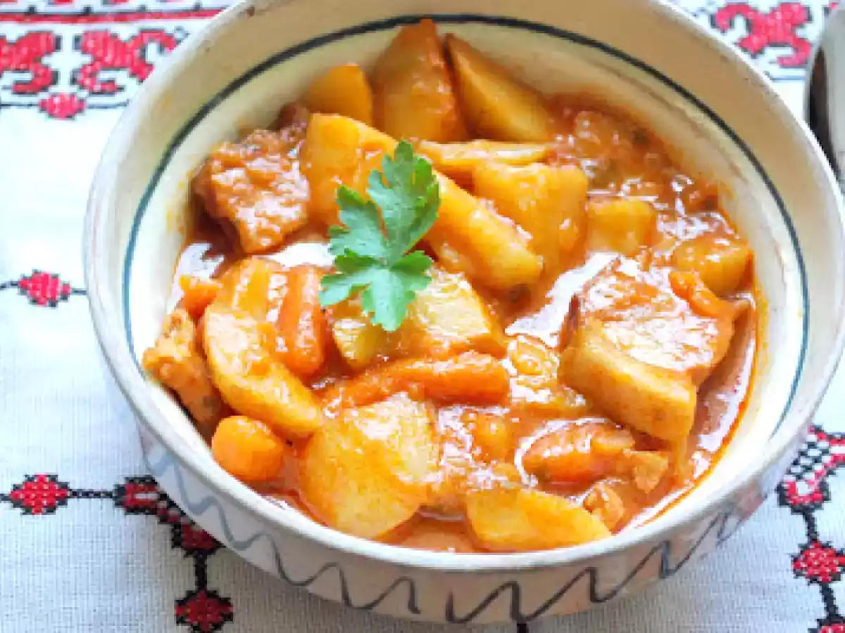 Tocanita de cartofi cu costita afumata! - poza 10