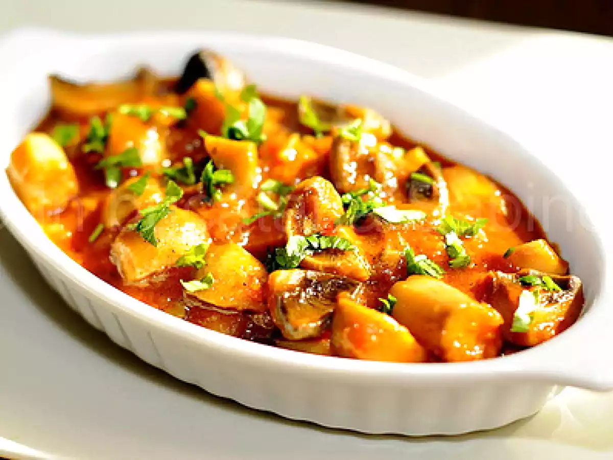 TOCANITA DE CIUPERCI