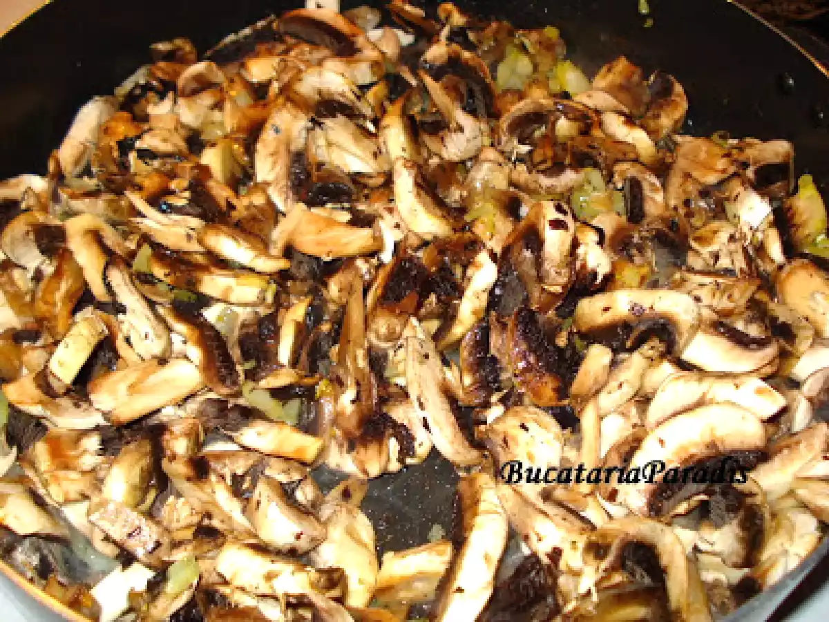 TOCANITA DE CIUPERCI a la Bunica. - poza 4