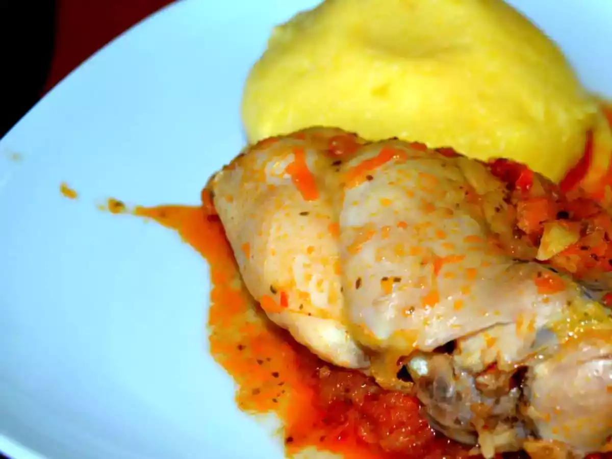 Tocanita de iepure-n cuptor