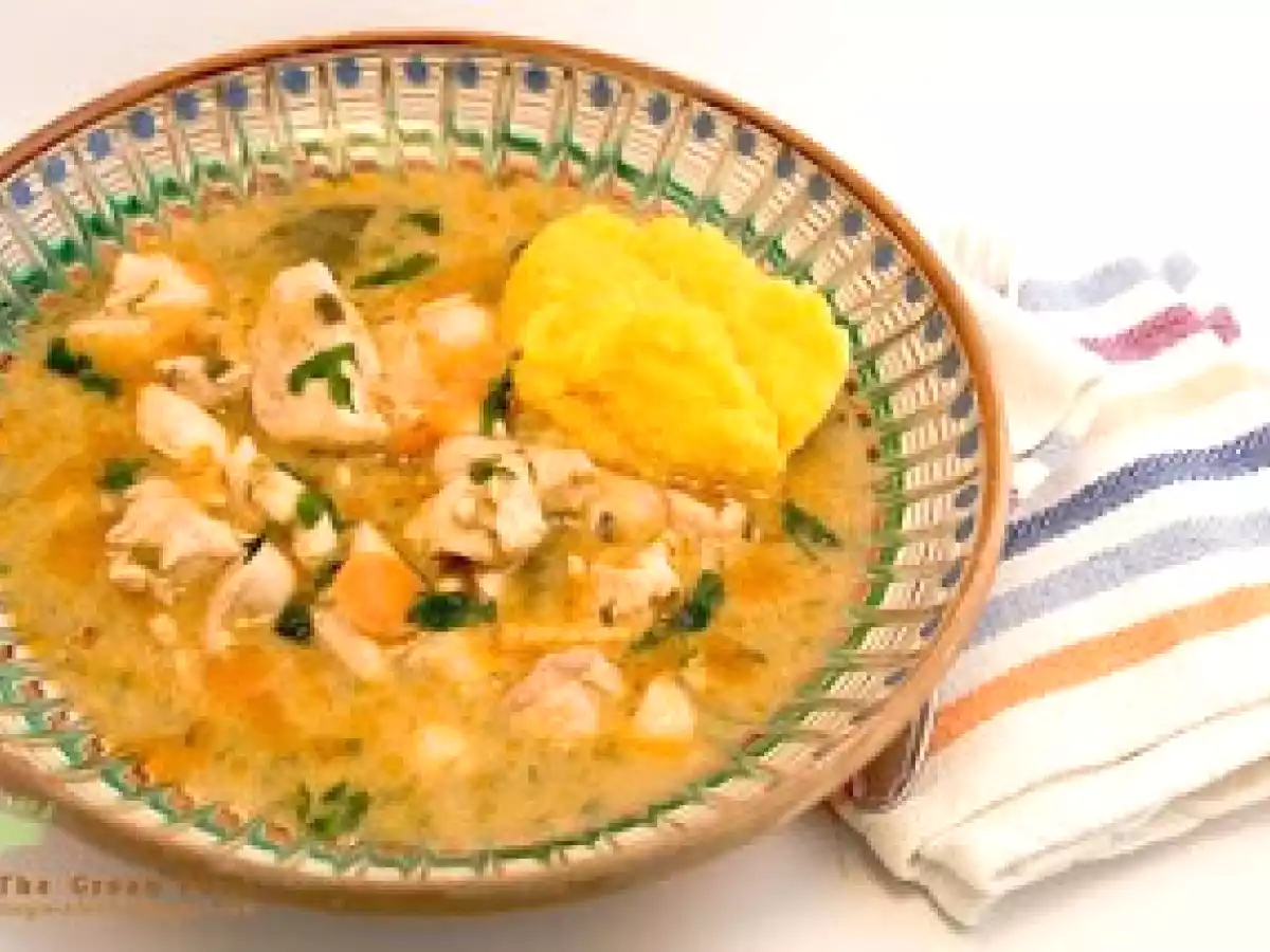 Tocanita de pui cu mamaliguta