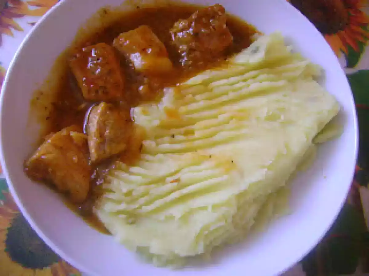 Tochitura cu carne de porc