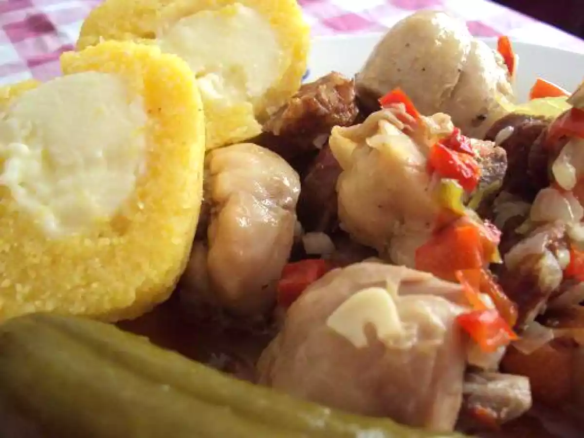 Tochitura de pui, cu bulz