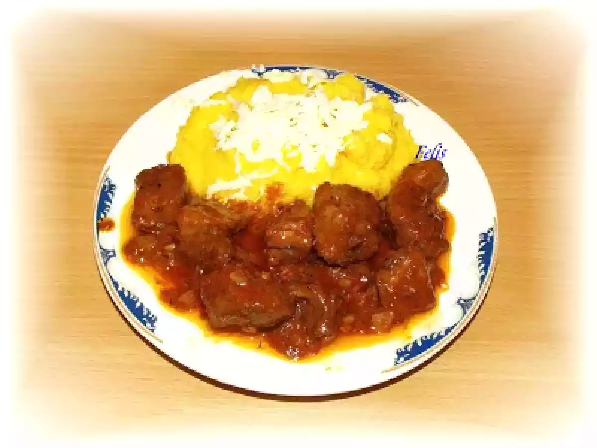 Tochitura dobrogeana - poza 2