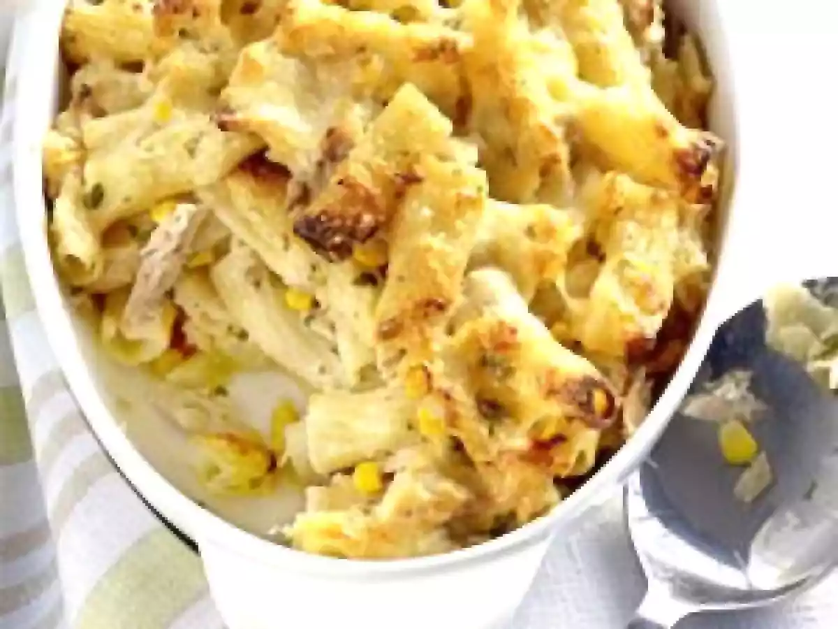 Ton cu macaroane la cuptor (Tuna bake)