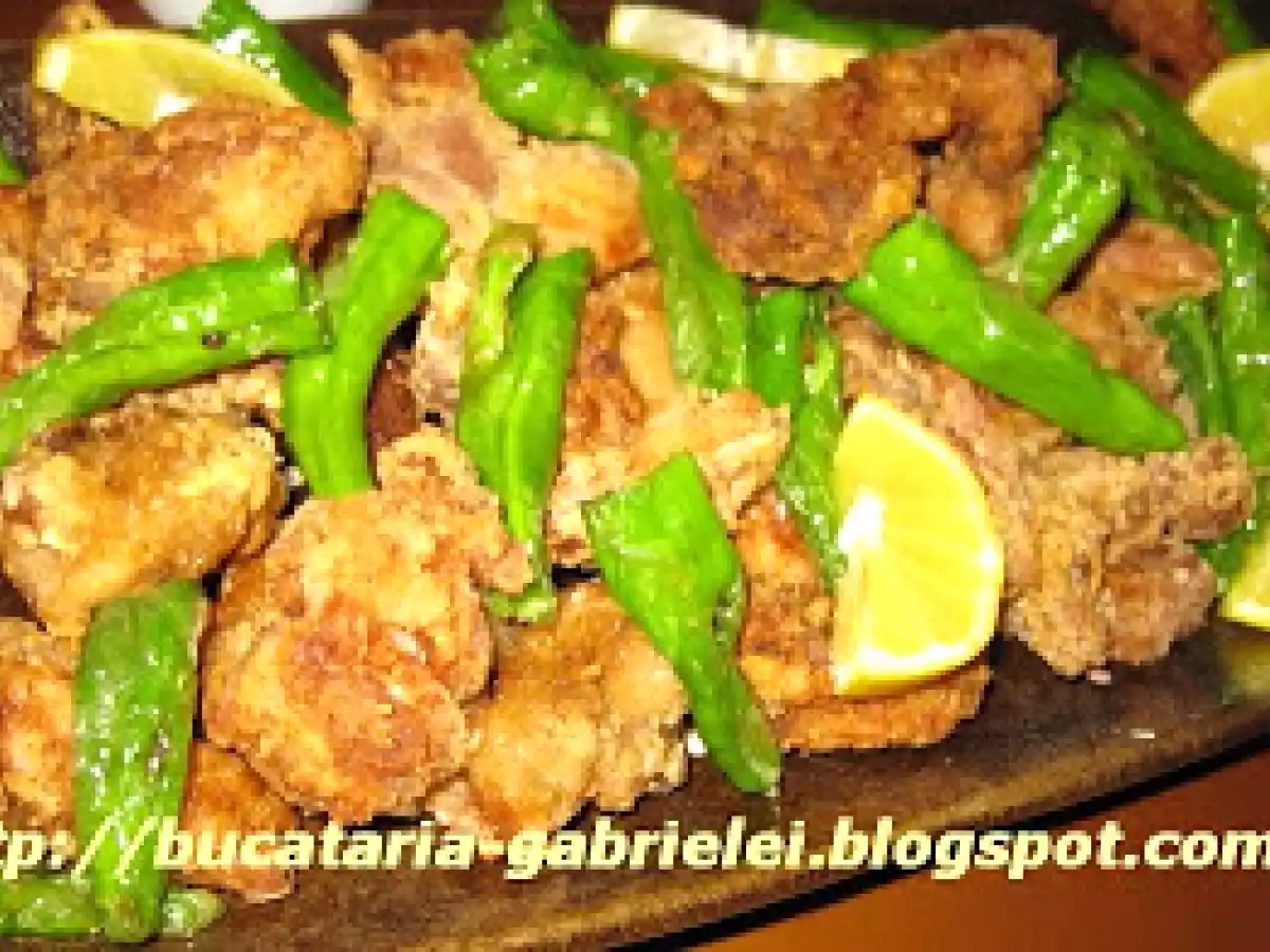 Tori no Karaage (pui prajit in stil japonez)