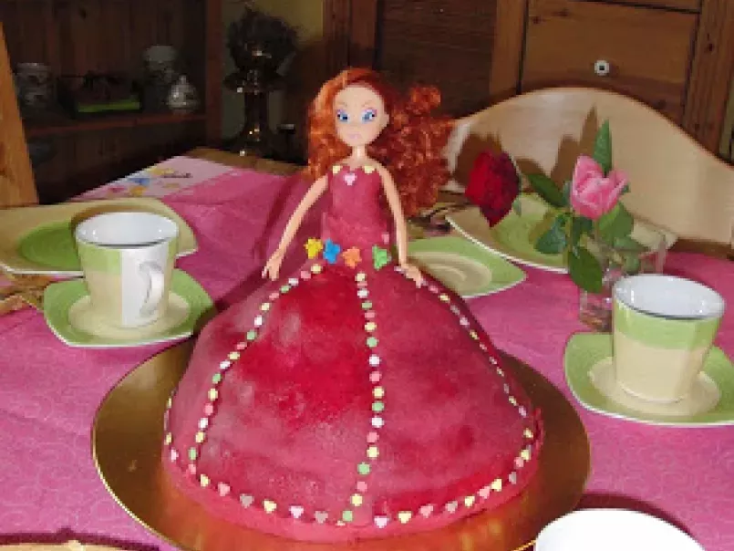 Tort Barbie, poza 1