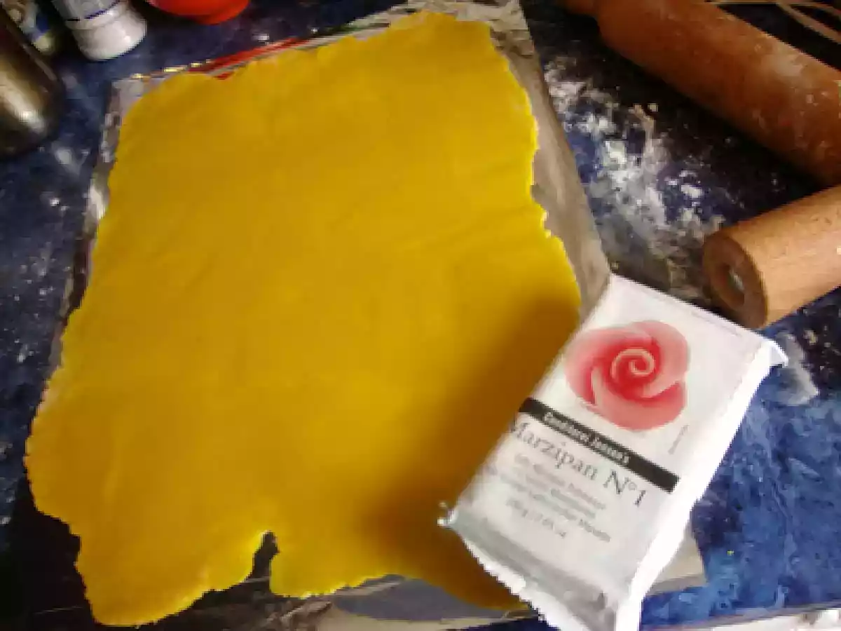 Tort Buburuza vesela - poza 7